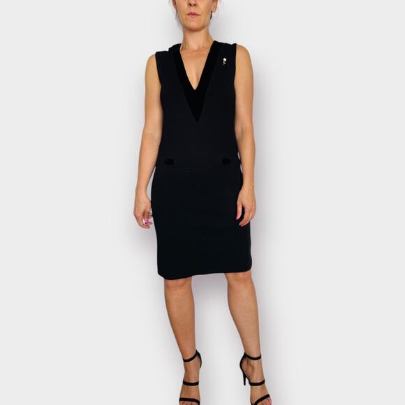 60s Butte Knit‎ Black Wool Dress with Velvet Trim - Picture 4 of 8